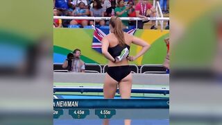 Canadian Pole Vaulter Alysha Newman (Lots MIC)