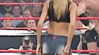 Stacy Keibler mooning her famous ass [gif]