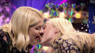 Fearne Cotton & Holly Willoughby