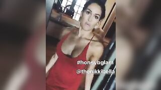 Nikki shaking her breasts