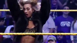 Mella's rock hard Abs