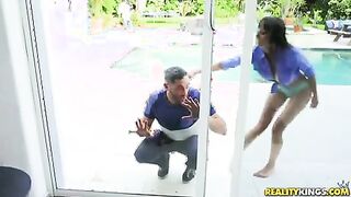 MiLFHunter - Lexi Luna in Friendly Neighborly MiLF