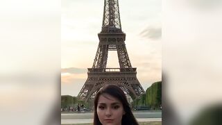 Paris BANGuette (GIF)