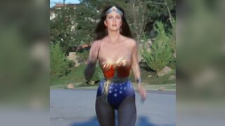 Lynda Carter - Wonder Woman