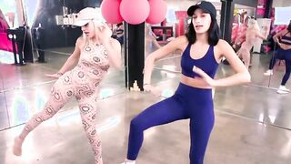 Lexi pantera and Lele pons twerking