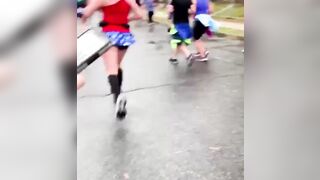 Marathon Tits Bouncing