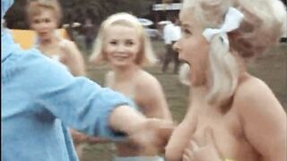 Barbara Windsor - Carry on camping