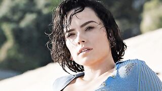 I would eat Daisy Ridley's pussy right there on that beach with no hesitation