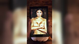 Kylie Jenner Sextoy Cumtrib