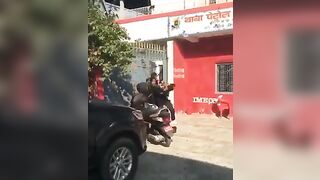 Gas stations fight in nepal