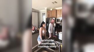 Ariel Winter ready for coachella