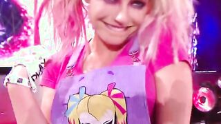 Alexa Bliss Wink ????????