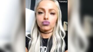 Liv Morgan Lips ????