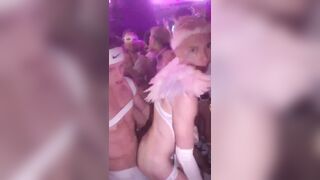 Hot Fuck at the White Party ????