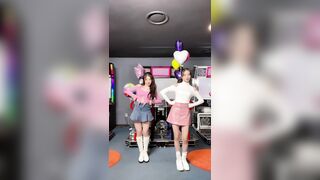 ITZY - Chaeryeong, Yuna