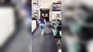 Thicc Best Buy Girl (Rip to the guy in the beginning)